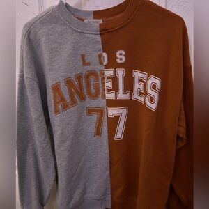 Color block crew neck women’s small